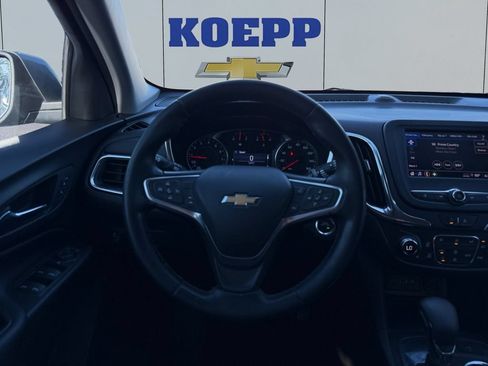 Used 2023 Chevrolet Equinox LT FWD image 13