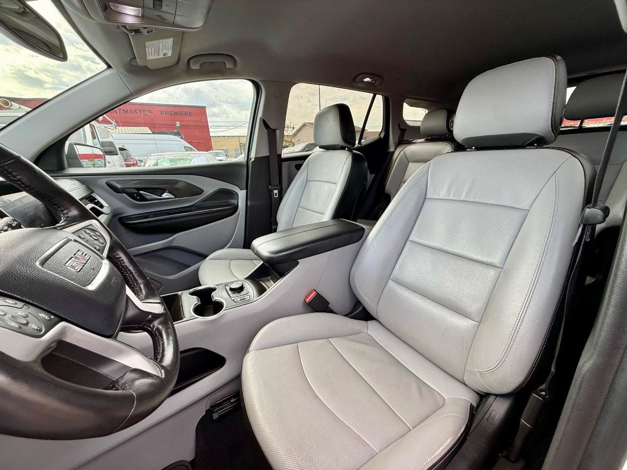 Used 2020 GMC Terrain SLT w/ Preferred Package FWD image 15