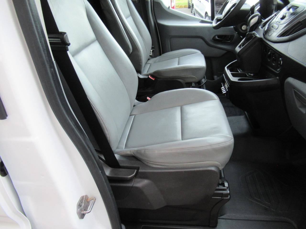 Used 2015 Ford Transit 150 130 Low Roof RWD image 15
