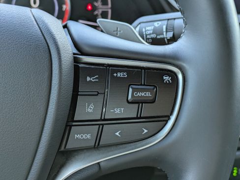 Used 2022 Lexus ES 350 w/ Premium Package FWD image 23