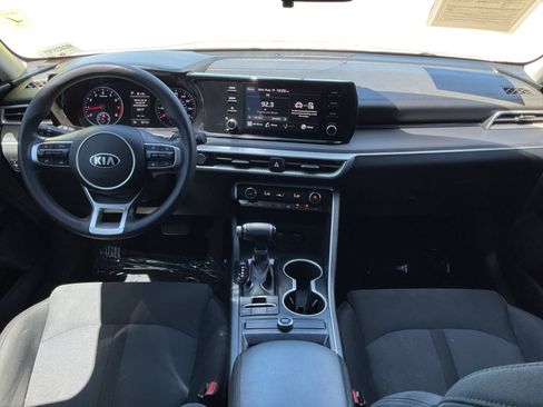 Used 2021 Kia K5 LXS FWD image 10