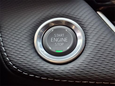 New 2026 Chevrolet Equinox LT w/ LPO, Floor Liner Package image 21