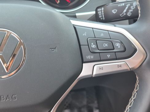Used 2021 Volkswagen Atlas SE AWD/4WD image 18