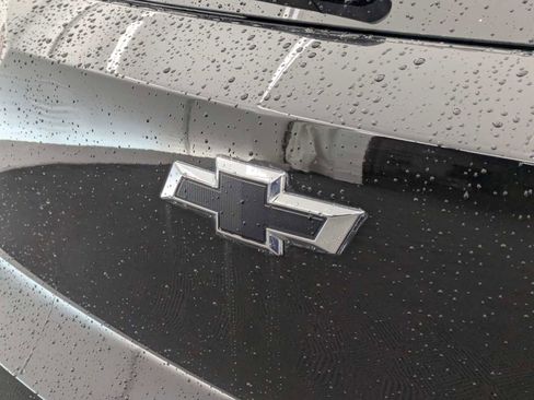 Used 2022 Chevrolet TrailBlazer RS w/ Sun and Liftgate Package image 12