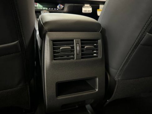 Used 2024 Mitsubishi Outlander Ralliart image 22