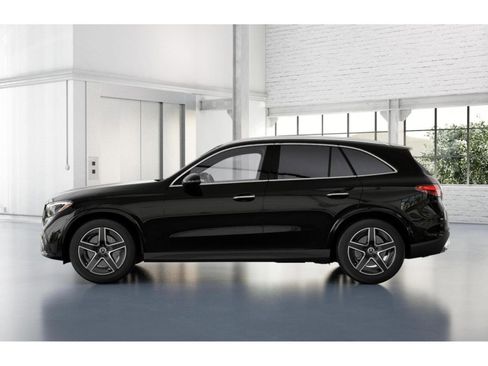 New 2026 Mercedes-Benz GLC 300 image 34
