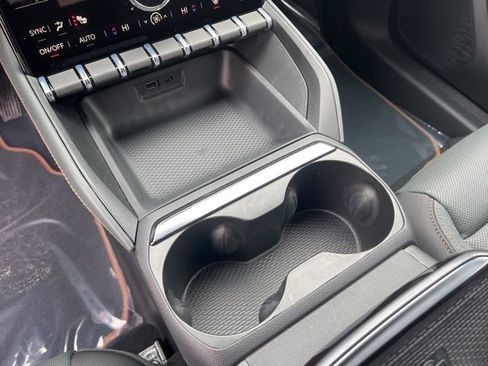 New 2026 GMC Terrain AT4 AWD/4WD image 28