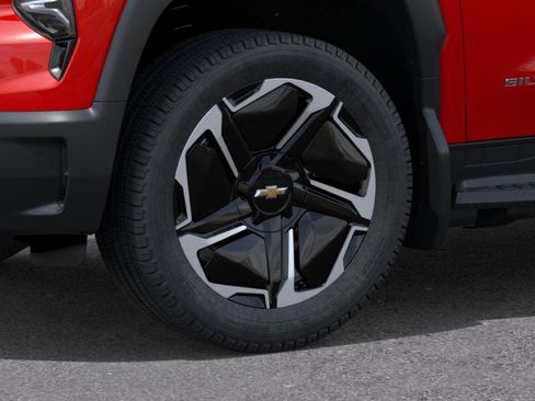 New 2026 Chevrolet Silverado EV LT AWD/4WD image 33