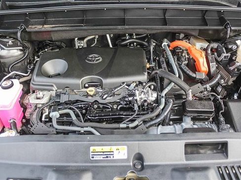 Used 2023 Toyota Highlander Limited image 40