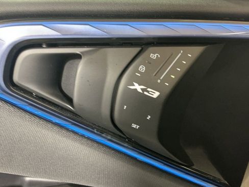 Certified 2025 BMW X3 xDrive30i w/ M Sport Package image 25