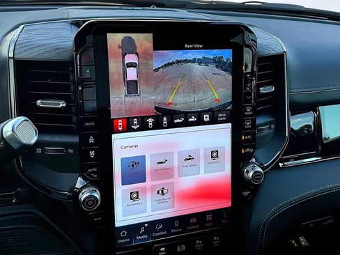 Used 2025 RAM 2500 Limited image 22