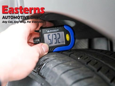 Used 2022 Hyundai Kona SE w/ Winter Weather Package image 45