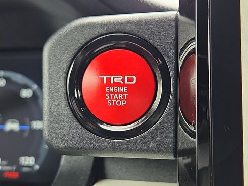 Used 2024 Toyota Tacoma TRD Off-Road AWD/4WD image 20