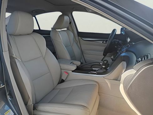Used 2011 Acura TL w/ Technology Package FWD image 3
