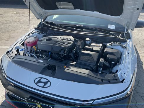 Used 2025 Hyundai Elantra N w/ Cargo Package FWD image 23