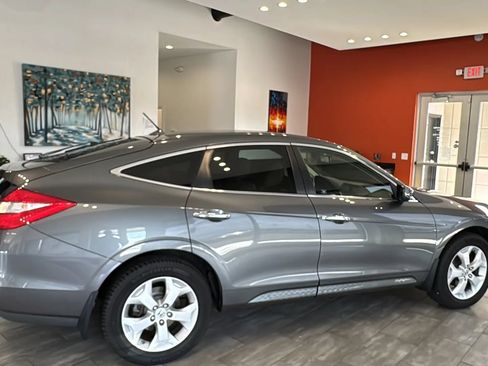 Used 2010 Honda Crosstour EX-L image 16