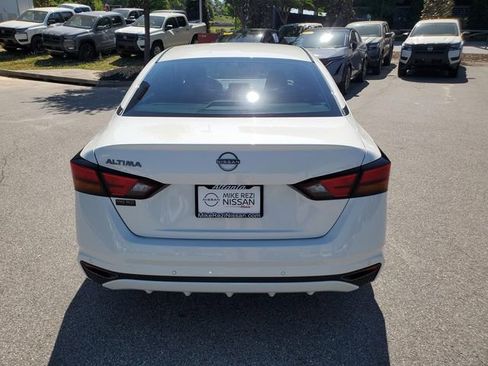 Certified 2023 Nissan Altima 2.5 S image 5