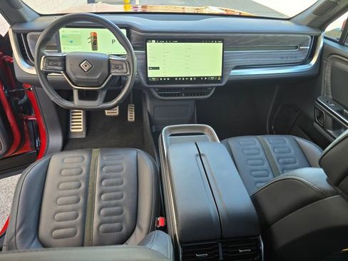 Used 2022 Rivian R1T Adventure image 36