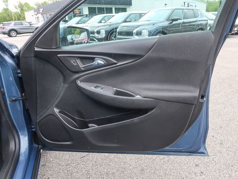 Used 2024 Chevrolet Malibu LT FWD image 20