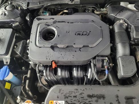 Used 2017 Hyundai Sonata Limited w/ Tech Package 03 image 30