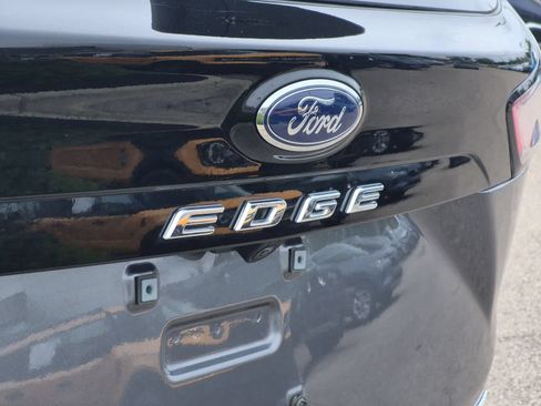 Used 2024 Ford Edge Titanium w/ Equipment Group 301A AWD/4WD image 13