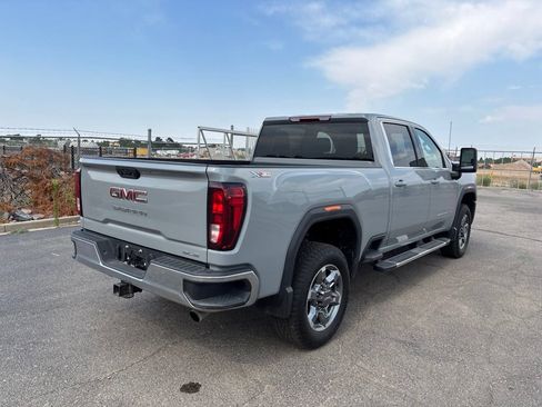 Used 2025 GMC Sierra 3500 SLE w/ SLE Value Package AWD/4WD image 4