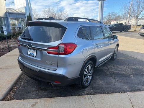 Used 2019 Subaru Ascent Limited w/ Popular Package #3 image 7