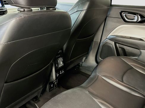 Used 2022 Jeep Compass Limited w/ Elite Group image 28