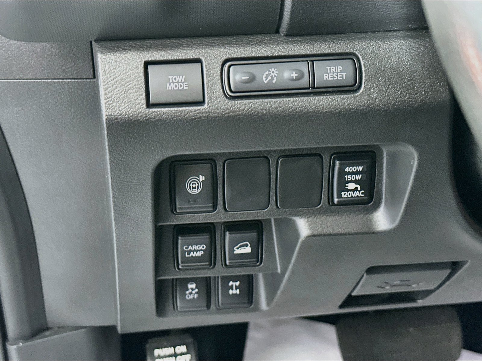 Used 2023 Nissan Frontier PRO-4X w/ Pro-4X Premium Package AWD/4WD image 10