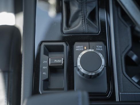 New 2026 Toyota Tundra Platinum AWD/4WD image 27