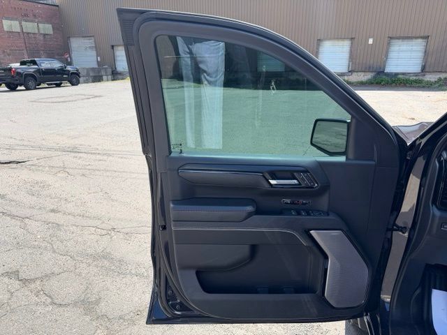 Used 2022 GMC Sierra 1500 AT4X AWD/4WD image 10