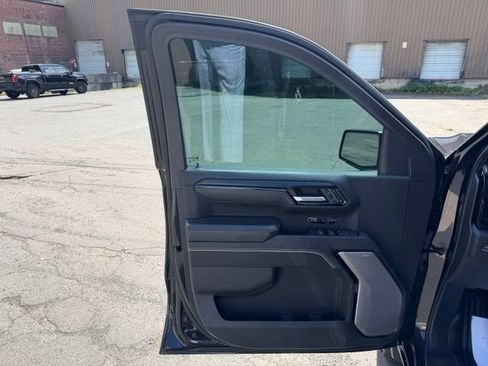 Used 2022 GMC Sierra 1500 AT4X AWD/4WD image 10