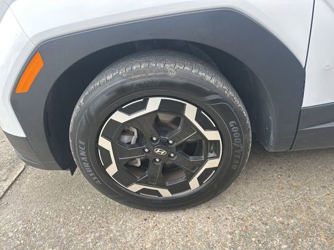 Used 2025 Hyundai Santa Fe SEL image 7