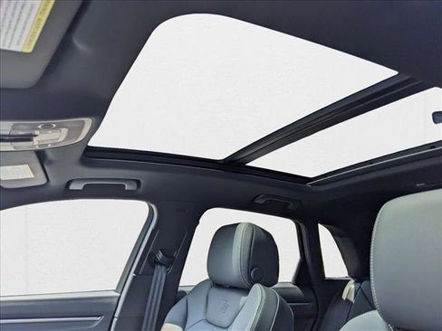 New 2025 Audi Q3 2.0T Premium image 14