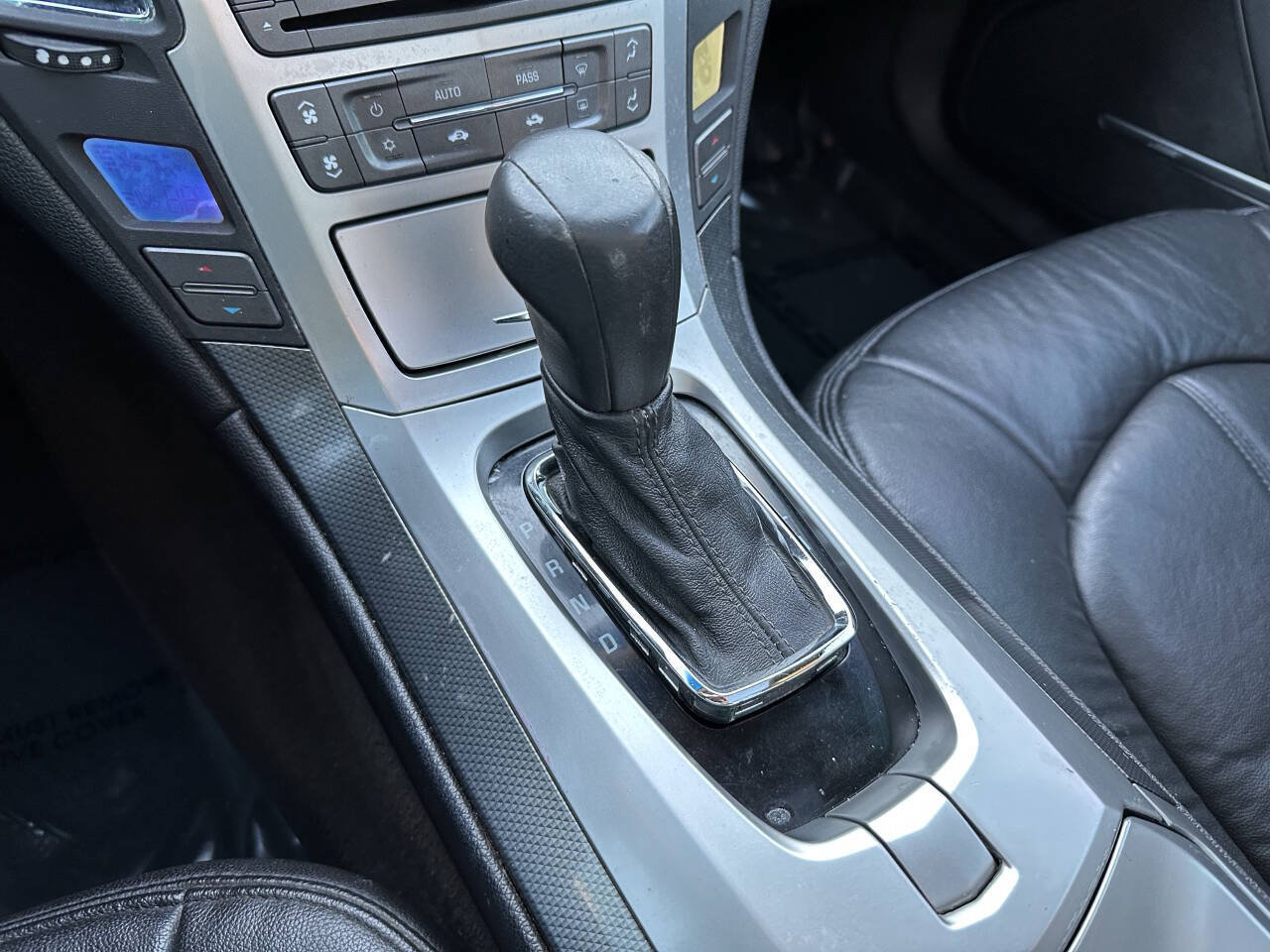 Used 2010 Cadillac CTS Sedan RWD image 24