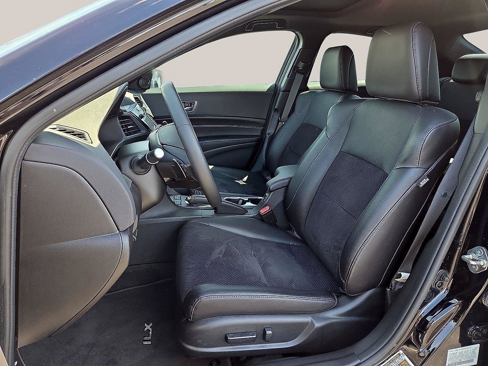 Used 2018 Acura ILX FWD image 15