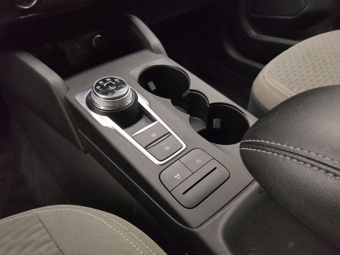 Used 2021 Ford Escape SE w/ Convenience Package image 26