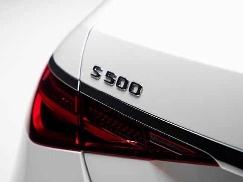 Used 2023 Mercedes-Benz S 500 4MATIC w/ AMG Line image 29