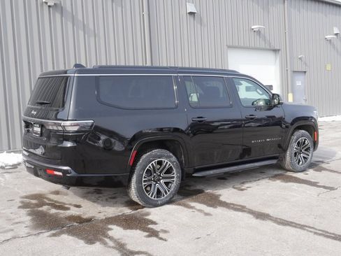 New 2026 Jeep Grand Wagoneer L 4WD image 16