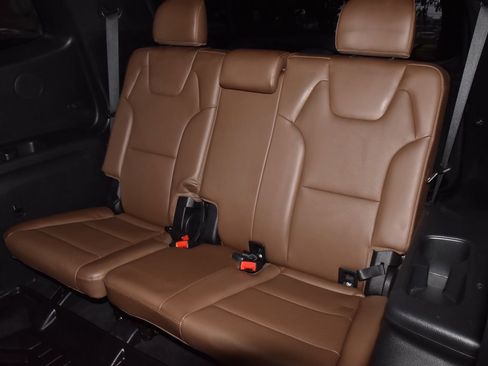 Used 2021 Kia Telluride SX w/ SX Prestige Package AWD/4WD image 15