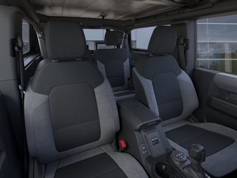 New 2025 Ford Bronco 2-Door AWD/4WD image 10