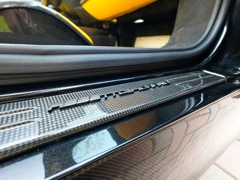 Used 2022 Ferrari SF90 Spider image 85