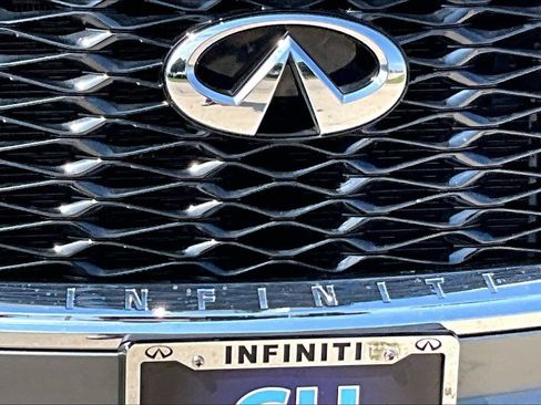 Certified 2023 INFINITI QX60 Luxe w/ Vision Package AWD/4WD image 12