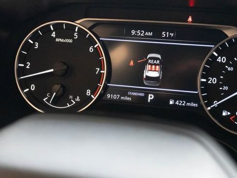 Used 2025 Nissan Rogue SV w/ SV Premium Package image 25