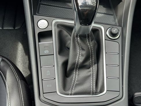 New 2025 Volkswagen Jetta SE image 31
