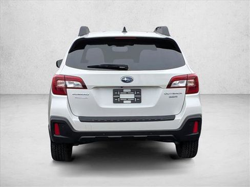 Used 2019 Subaru Outback 3.6R Limited w/ Popular Package #2 image 7