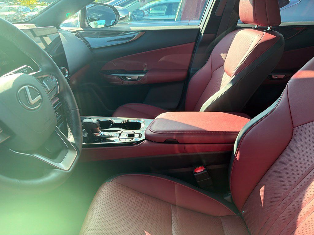 Used 2026 Lexus NX 350h AWD w/ Accessory Package (2T) image 22