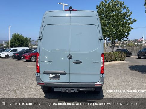 Used 2024 Mercedes-Benz Sprinter 2500 image 7
