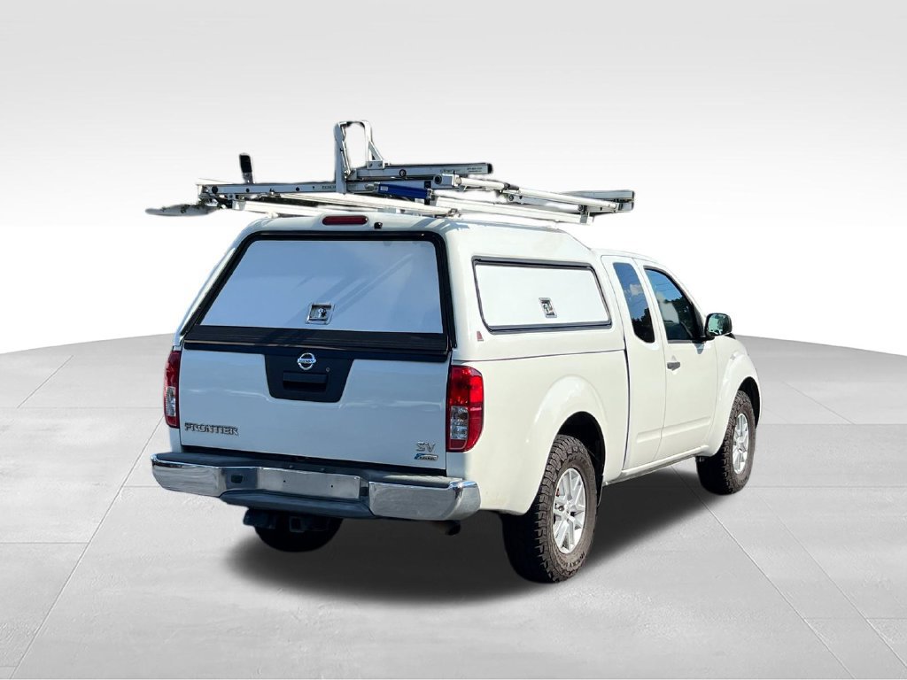 Used 2017 Nissan Frontier SV RWD image 5