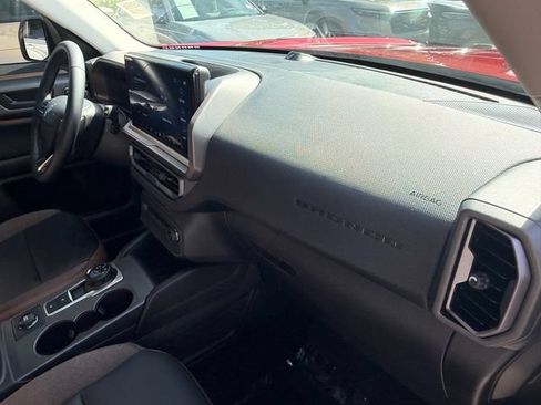 Used 2025 Ford Bronco Sport Outer Banks w/ Outer Banks Tech Package+ AWD/4WD image 19